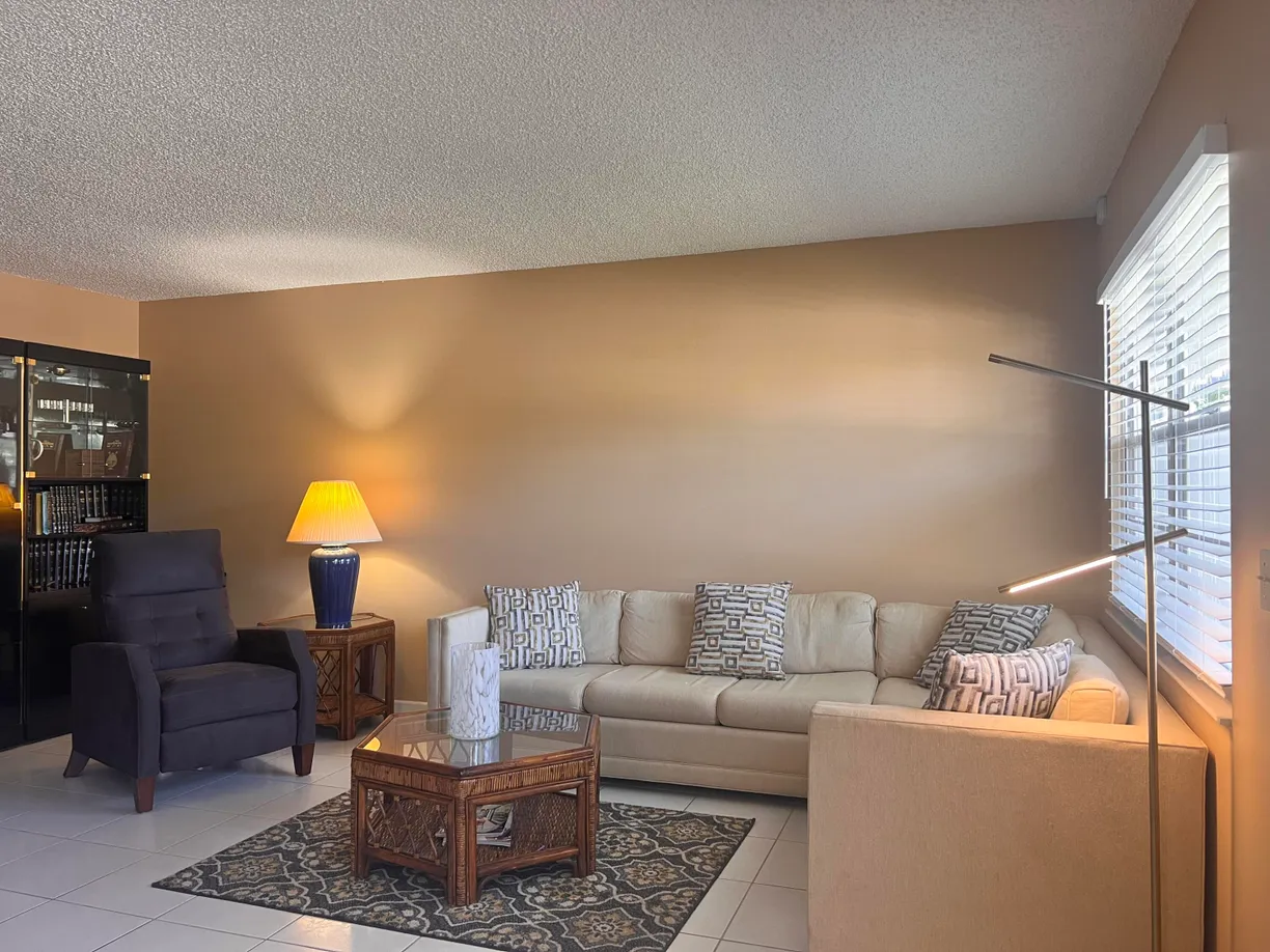 South Florida Real Estate | View 1026 Yarmouth B | 2 Beds, 2 Baths