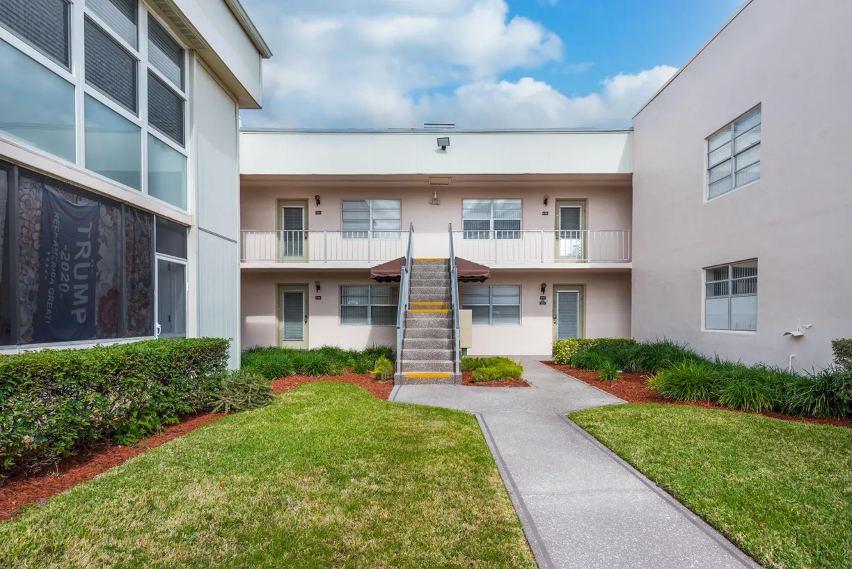 South Florida Real Estate | View 369 Capri H | Listing