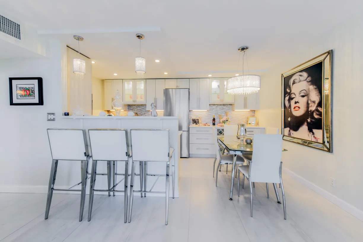 South Florida Real Estate | View 2121 N Ocean Boulevard, 1105e | Listing