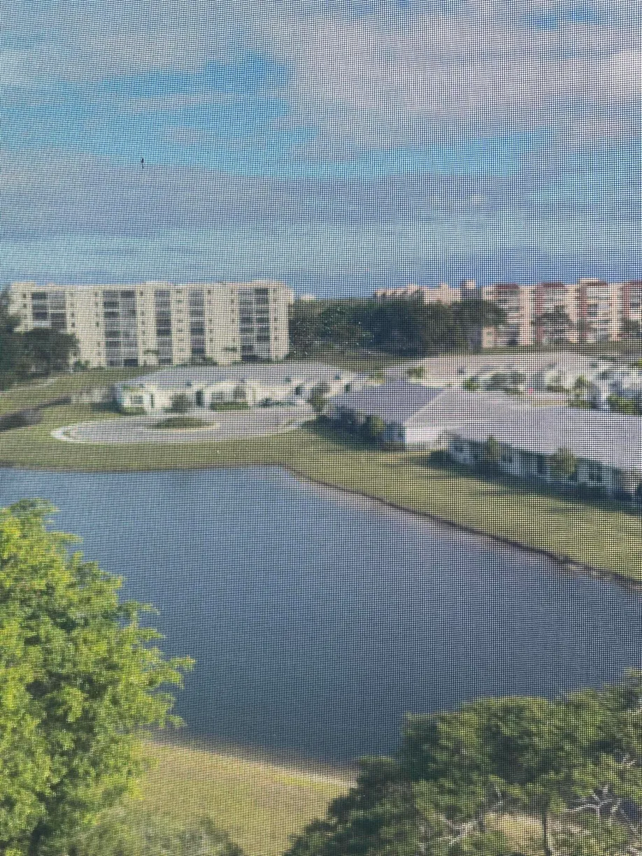 South Florida Real Estate | View 7076 Huntington Lane, #707 | 2 Beds, 2 Baths