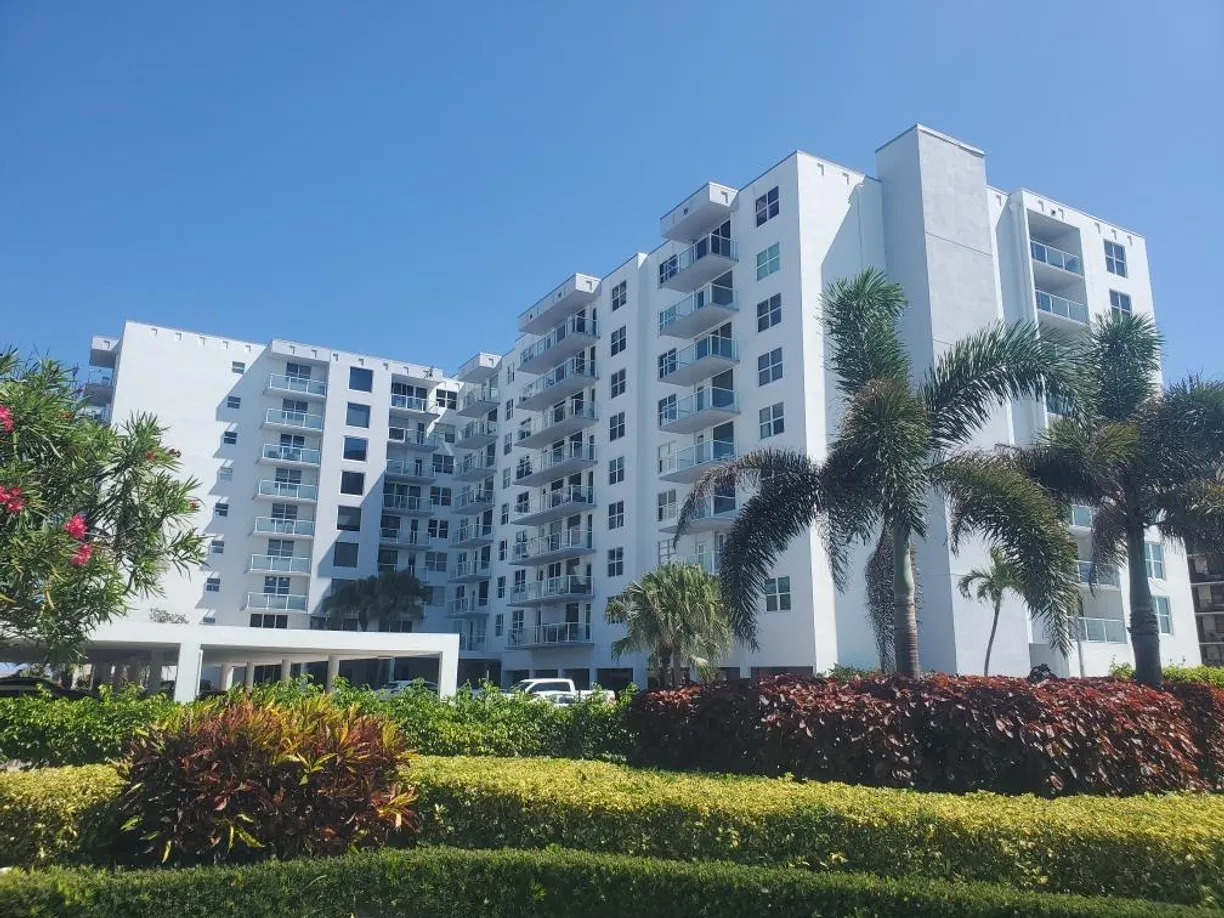 South Florida Real Estate | View 3450 S Ocean Boulevard, 528 | 1 Bed, 1 Bath