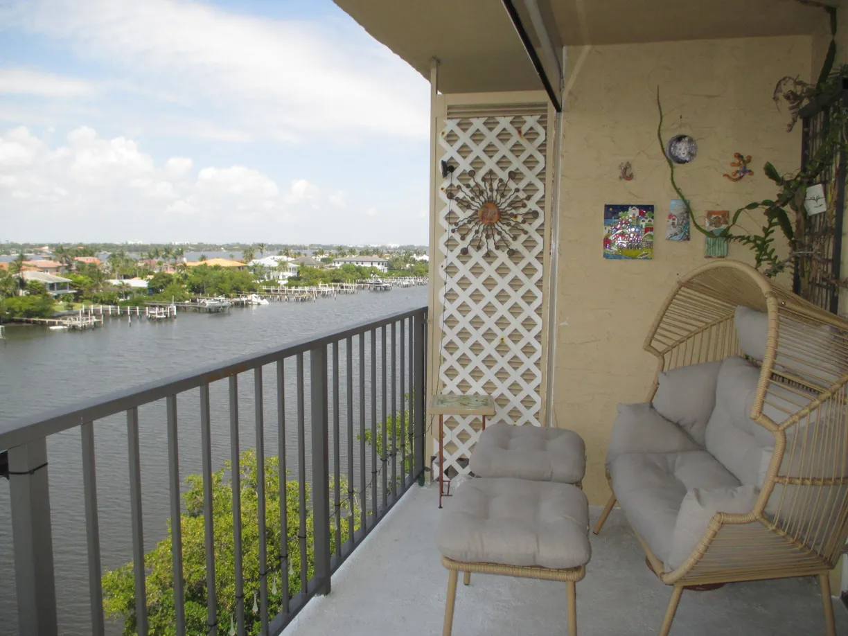 South Florida Real Estate | View 3581 S Ocean Boulevard, 7e | Listing