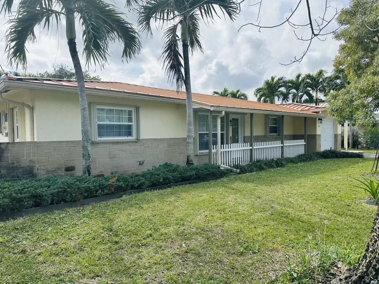 South Florida Real Estate | View 1043 Coral Drive | Listing