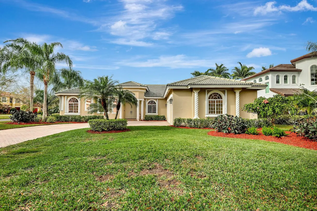South Florida Real Estate | View 4658 SW Long Bay Drive | 4 Beds, 3 Baths