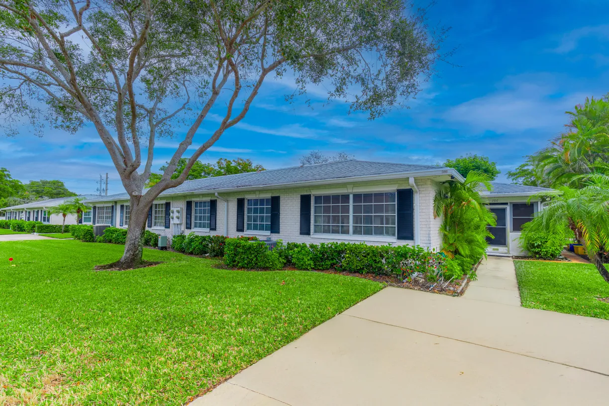 South Florida Real Estate | View 10110 44th Way, 386 | Listing