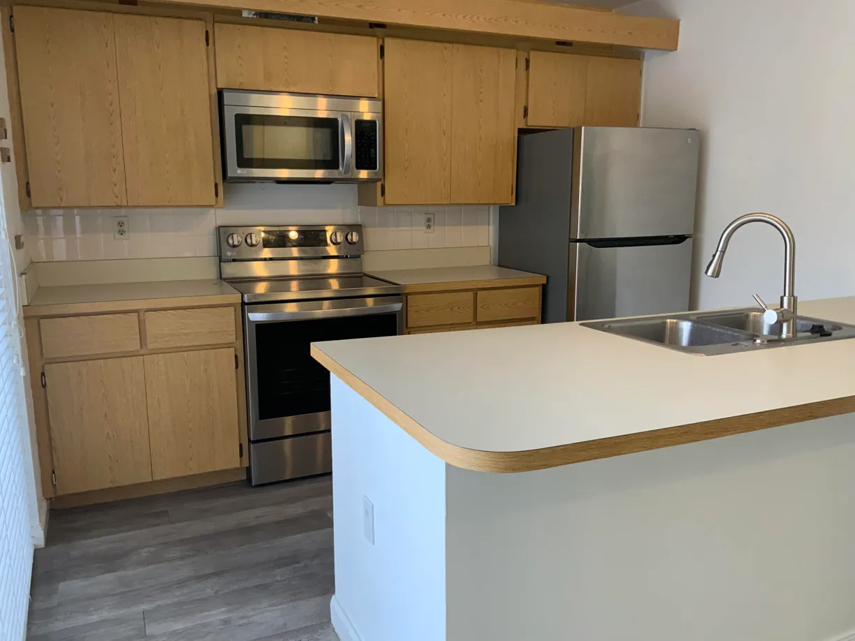 South Florida Real Estate | View 7610 76th Way, 7610 | Listing
