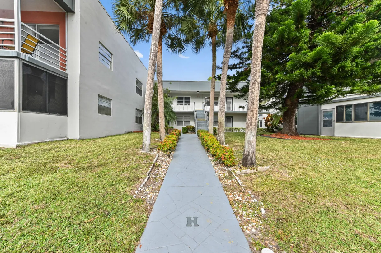 South Florida Real Estate | View 343 Normandy H Street | 1 Bed, 1 Bath