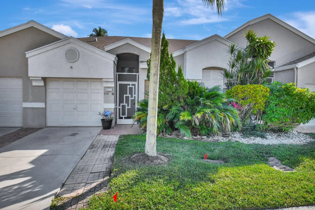 South Florida Real Estate | View 9147 Vineland Court, B | 2 Beds, 2 Baths