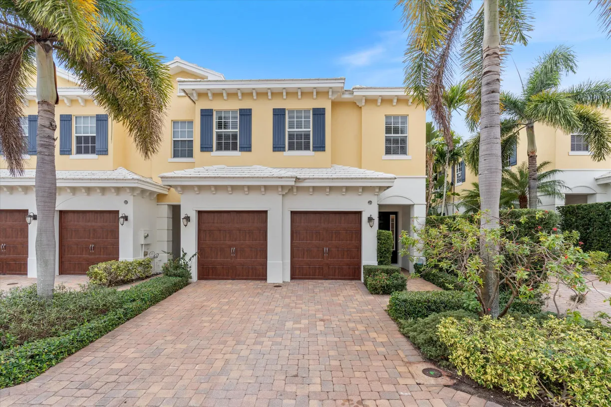 South Florida Real Estate | View 214 Mariner Court | Listing