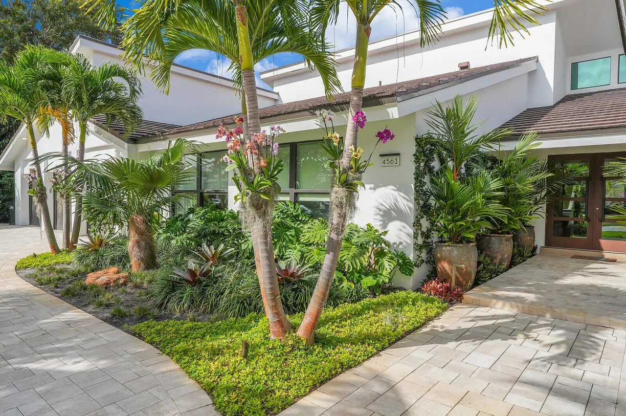 South Florida Real Estate | View 4561 Oak Tree Court | Listing