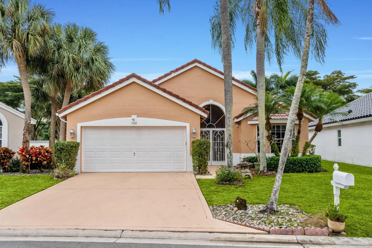 South Florida Real Estate | View 7522 Ironbridge Circle | 3 Beds, 2 Baths