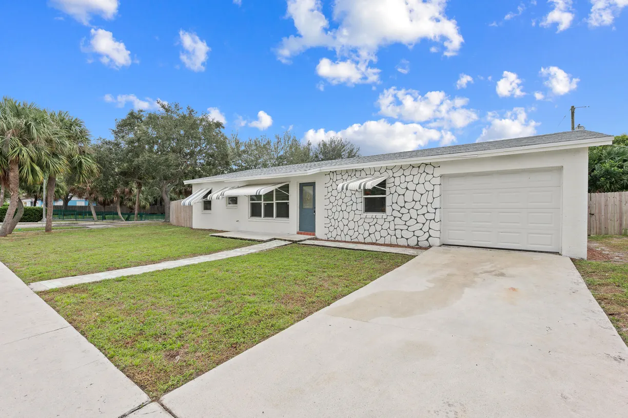 South Florida Real Estate | View 1400 13th Street | Listing