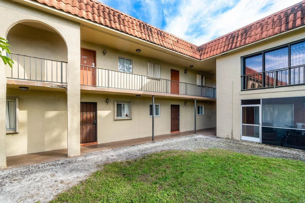South Florida Real Estate | View 6094 Forest Hill Boulevard, 205 | Listing