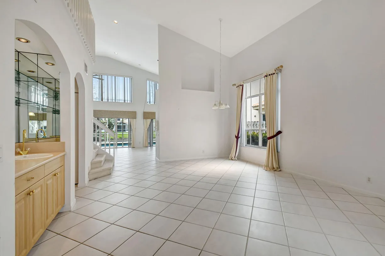 South Florida Real Estate | View 7518 Colony Lake Drive | Listing