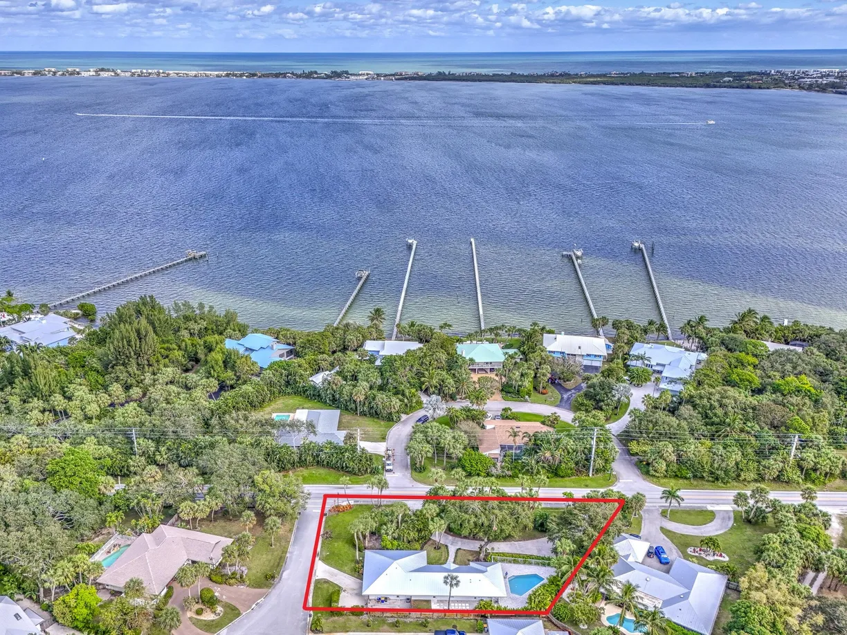 South Florida Real Estate | View 55 N Sewalls Point Road | 3 Beds, 3 Baths