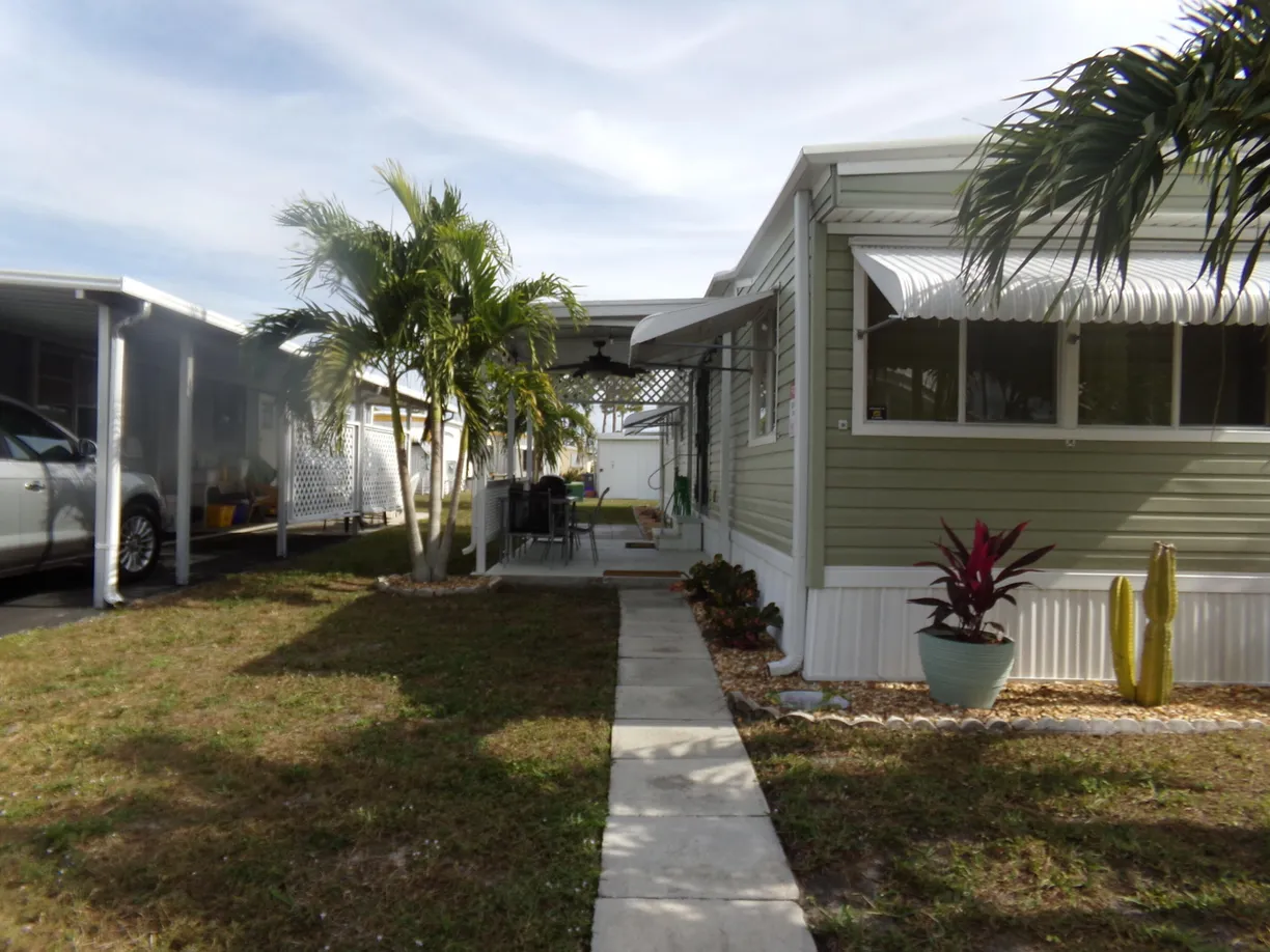 South Florida Real Estate | View 9021 Fomento Bay | Listing