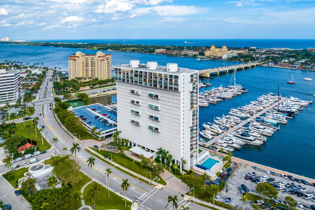 South Florida Real Estate | View 400 N Flagler Drive, 501 | 3 Beds, 2 Baths