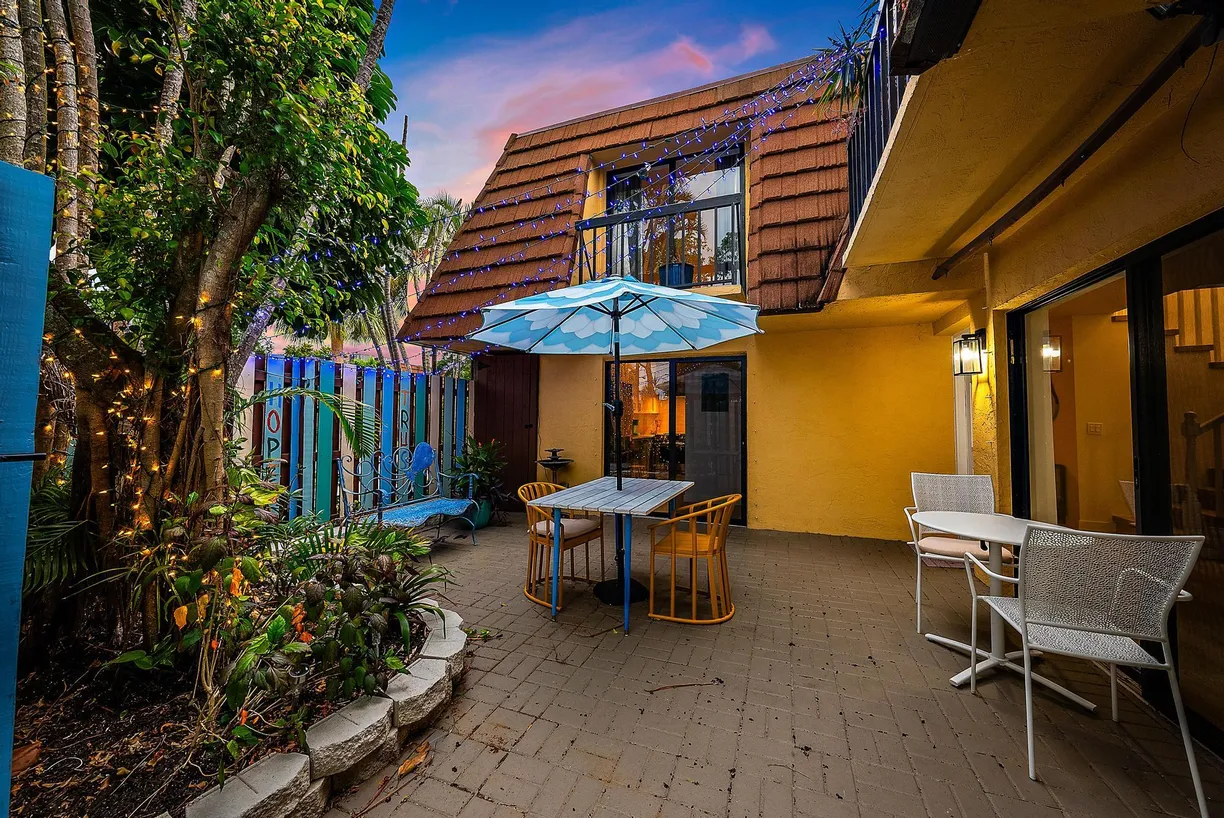 South Florida Real Estate | View 825 Center Street, 42c | Listing
