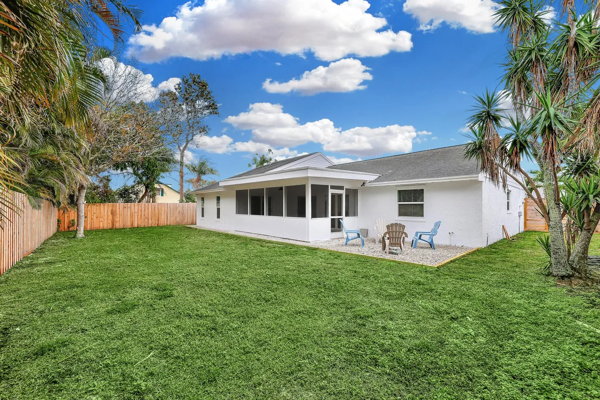 South Florida Real Estate | View 5646 SE Sailfish Way | Listing