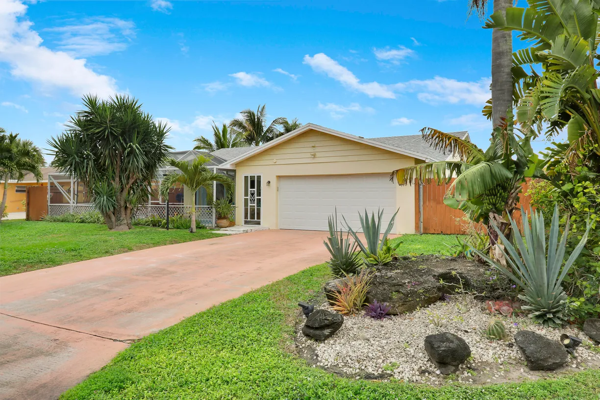 South Florida Real Estate | View 6821 19th Drive | 5 Beds, 2 Baths