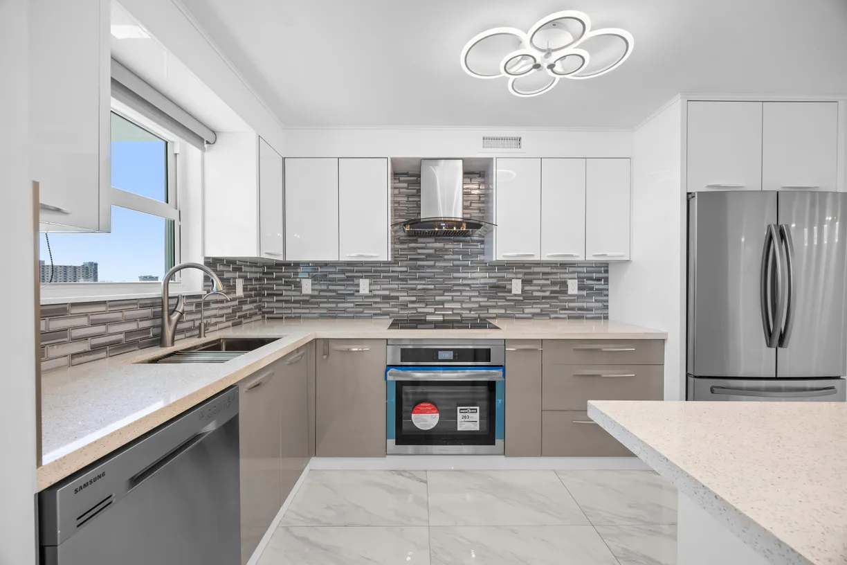 South Florida Real Estate | View 137 Golden Isles Drive, 914 | 3 Beds, 3 Baths