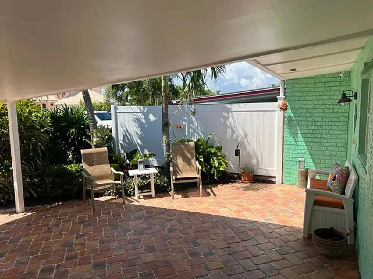 South Florida Real Estate | View 82 Aqua Ra Drive | Listing