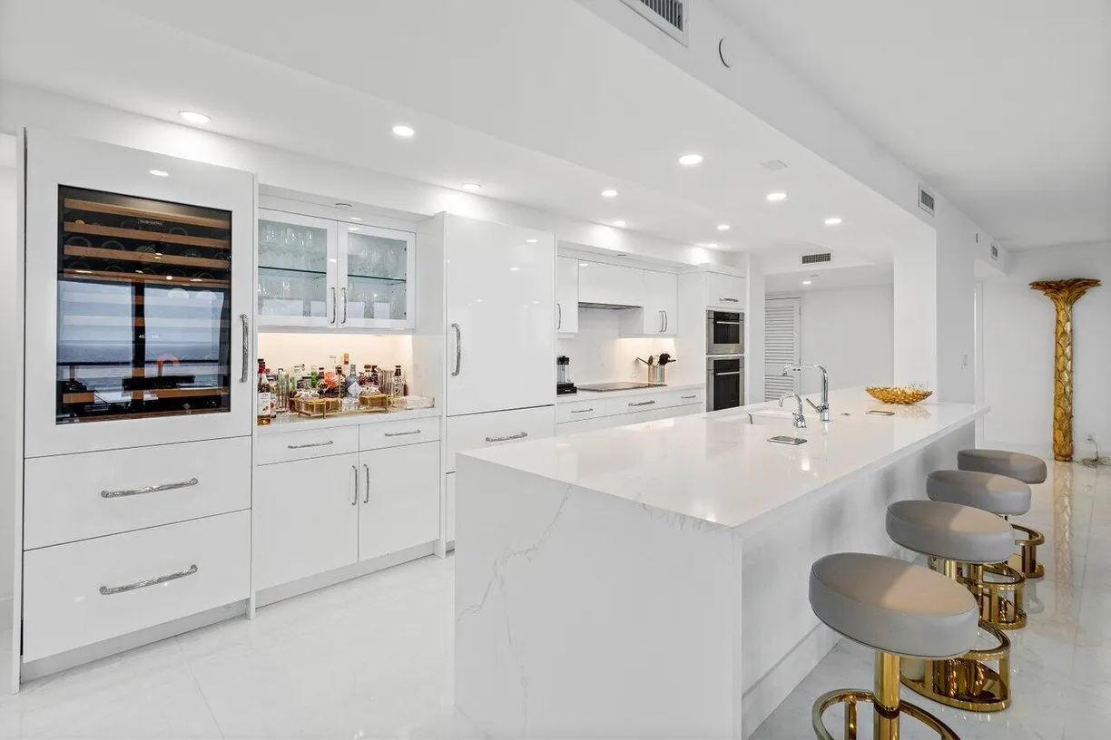 South Florida Real Estate | View 3440 S Ocean Boulevard, 402s | Listing