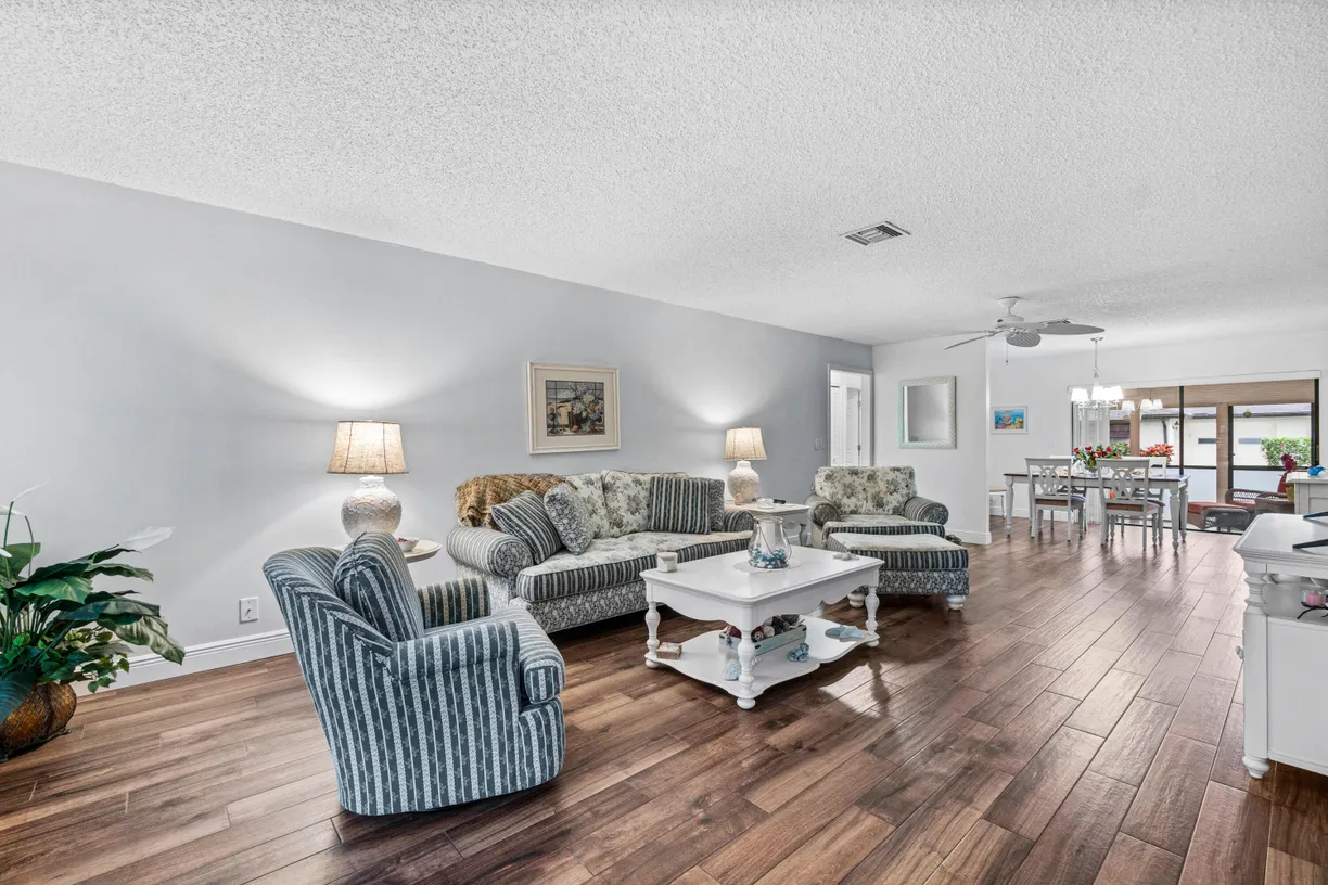 South Florida Real Estate | View 4725 Greentree Circle, A | Listing