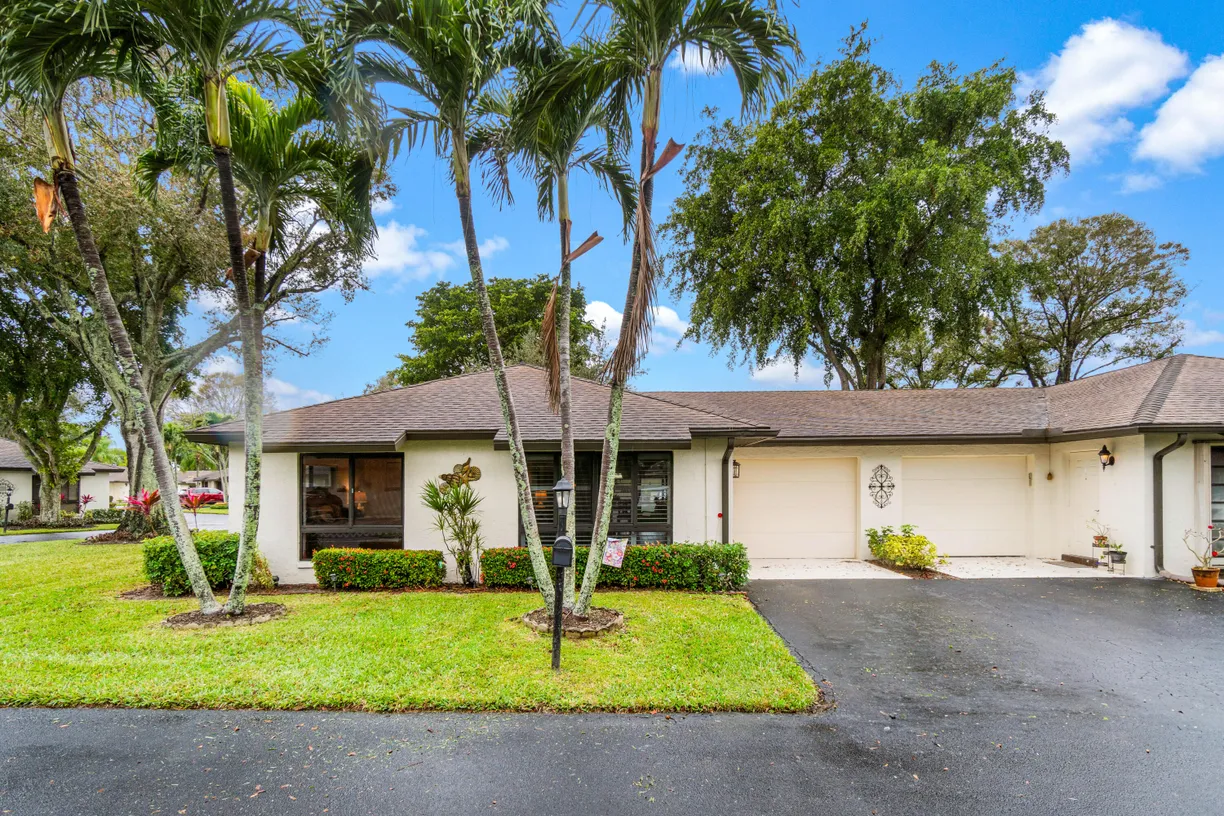 South Florida Real Estate | View 4725 Greentree Circle, A | 2 Beds, 2 Baths