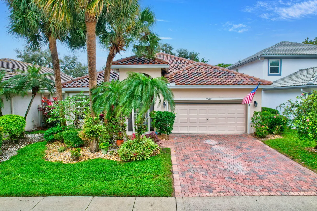 South Florida Real Estate | View 13609 Weyburne Drive | Listing