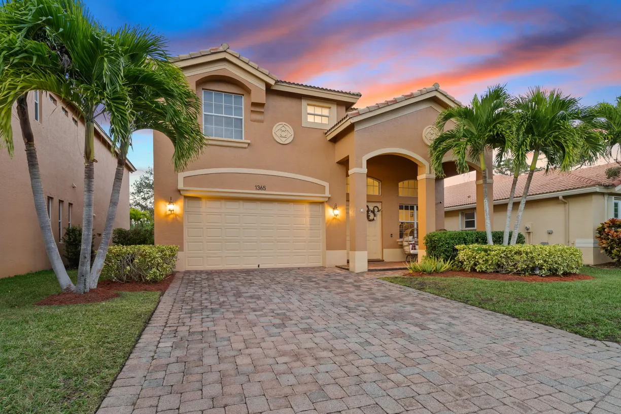 South Florida Real Estate | View 1365 SE Fleming Way | 4 Beds, 2 Baths