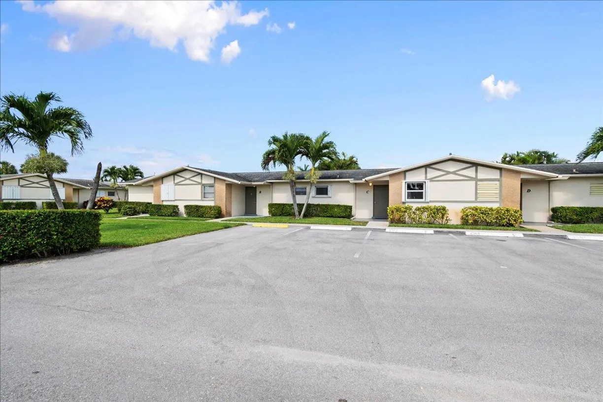 South Florida Real Estate | View 2561 Emory Drive, C | Listing