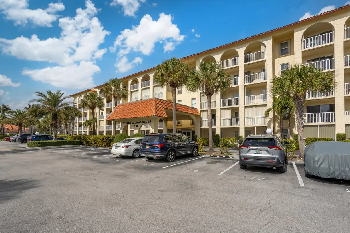 South Florida Real Estate | View 951 De Soto Road, 230 | 3 Beds, 2 Baths