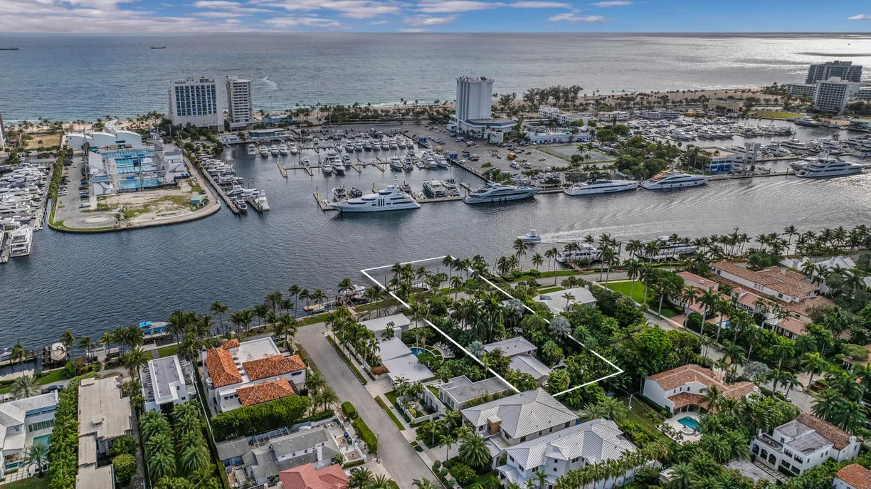 South Florida Real Estate | View 615 Idlewyld Drive | Listing