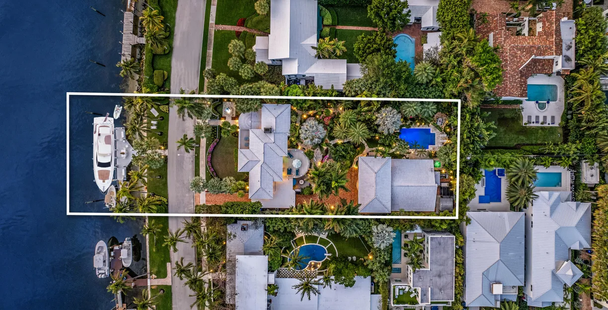 South Florida Real Estate | View 615 Idlewyld Drive | Listing