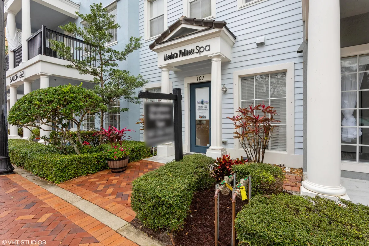 South Florida Real Estate | View 221 Greenwich Circle, 101 | Listing