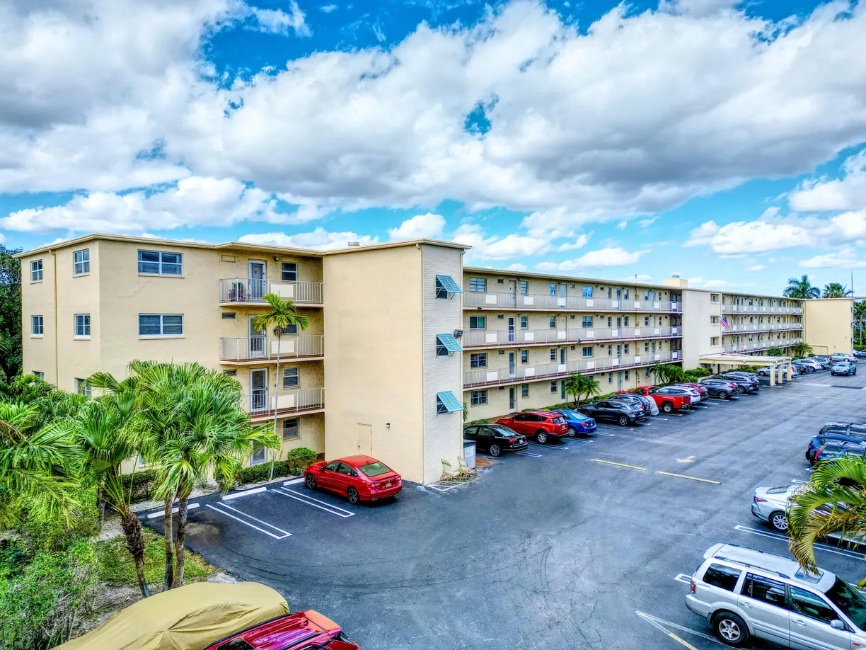 South Florida Real Estate | View 2615 NE 3rd Court, 317 | Listing