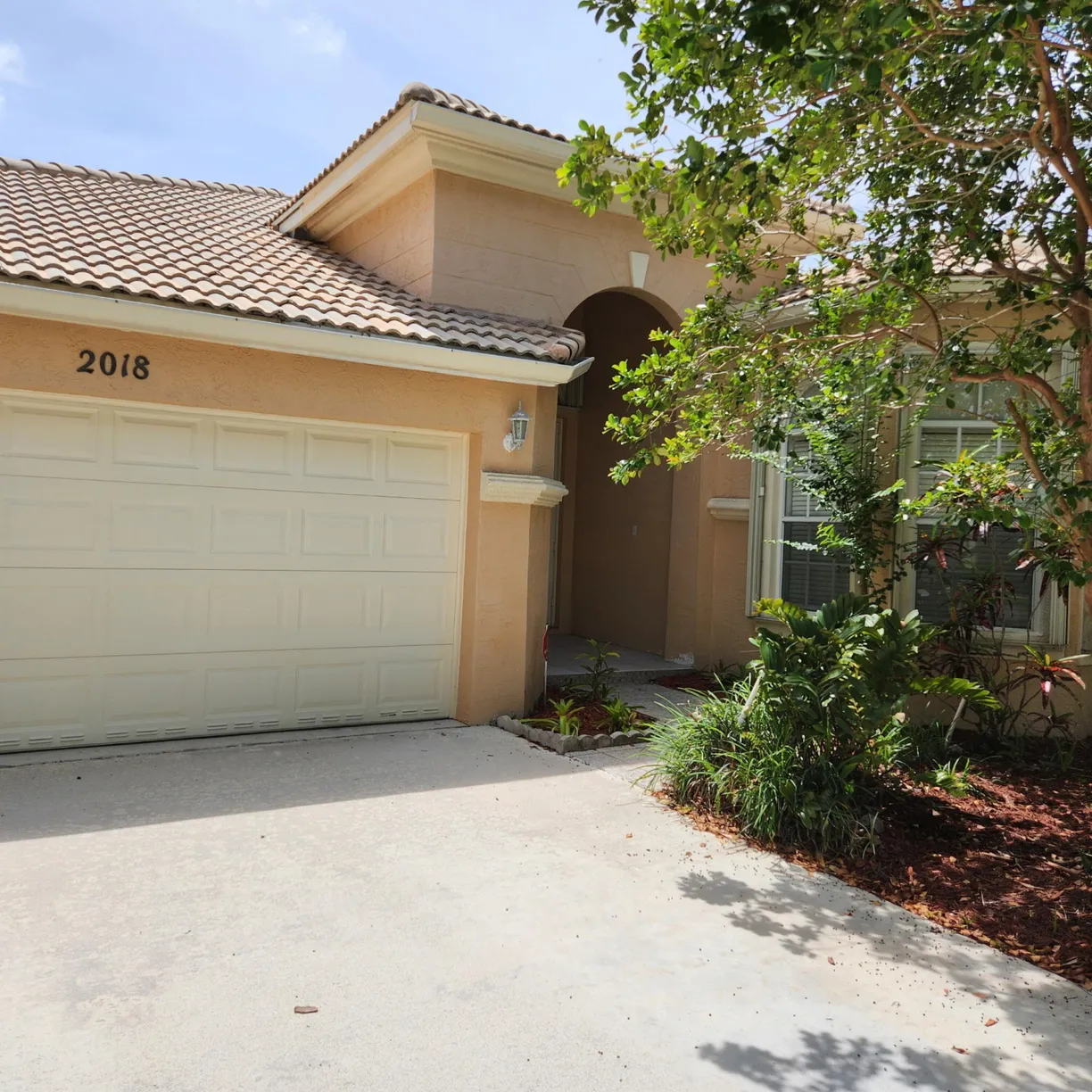 South Florida Real Estate | View 2018 Reston Circle | Listing