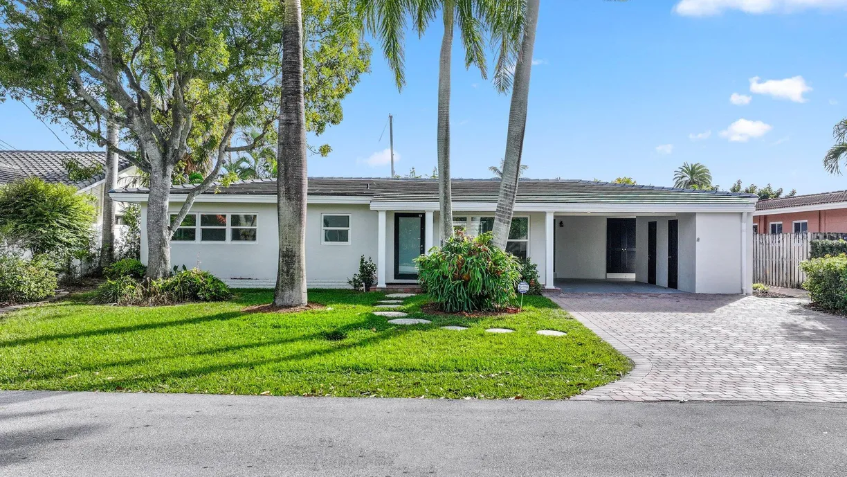 South Florida Real Estate | View 2624 SE 9th Street | 3 Beds, 2 Baths