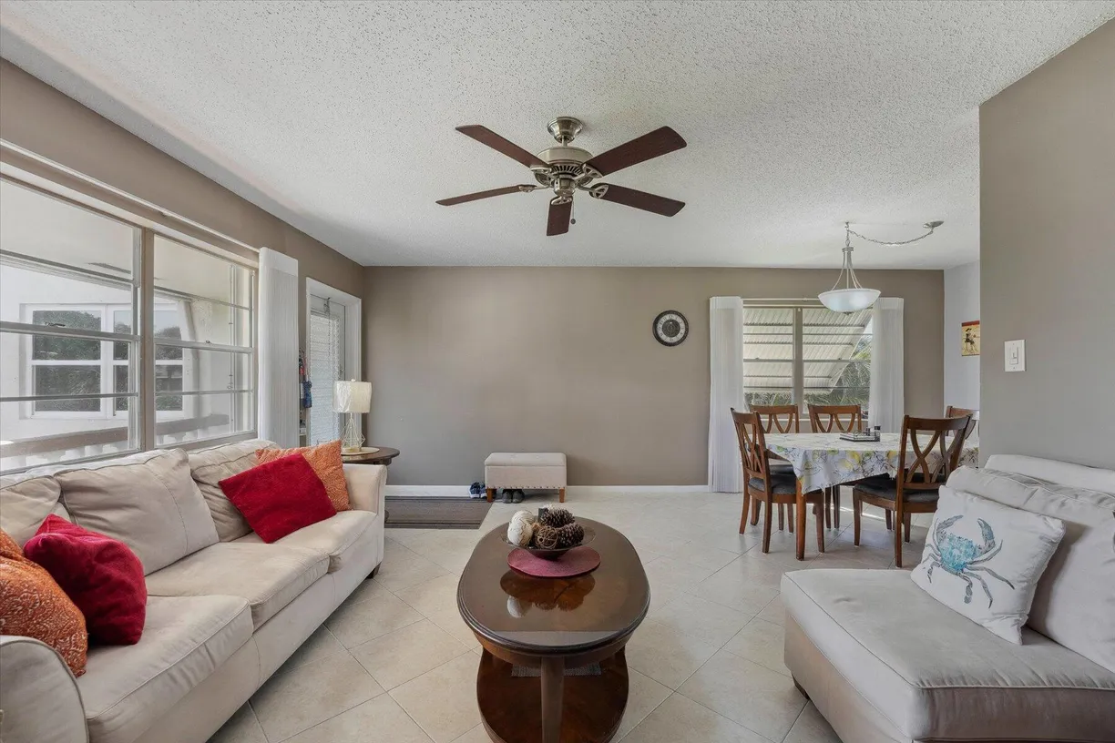 South Florida Real Estate | View 41 Easthampton B | Listing