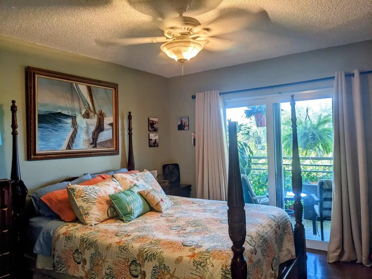 South Florida Real Estate | View 2812 Garden Drive, 306 | Listing