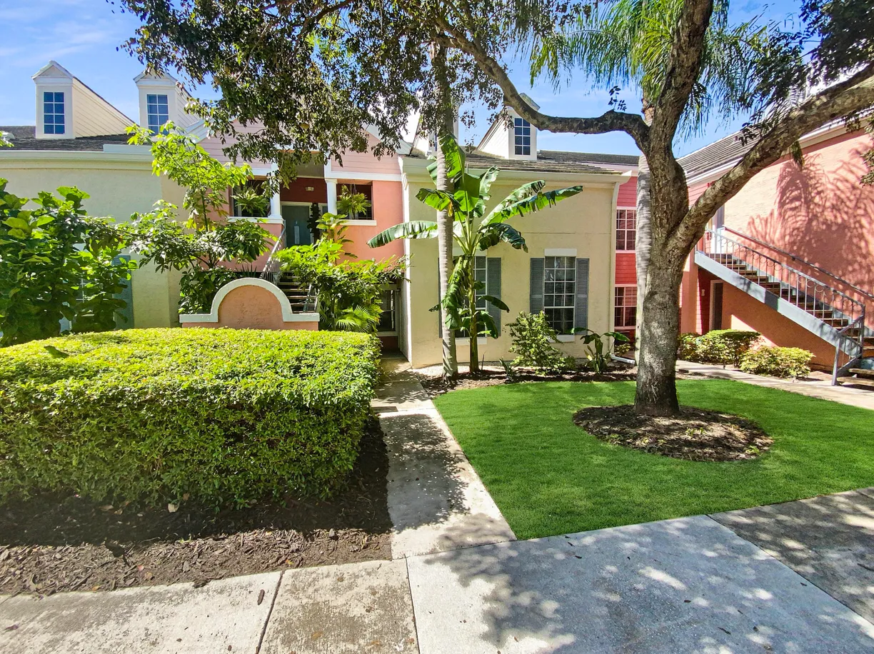South Florida Real Estate | View 1345 Crystal Way, M | 1 Bed, 1 Bath