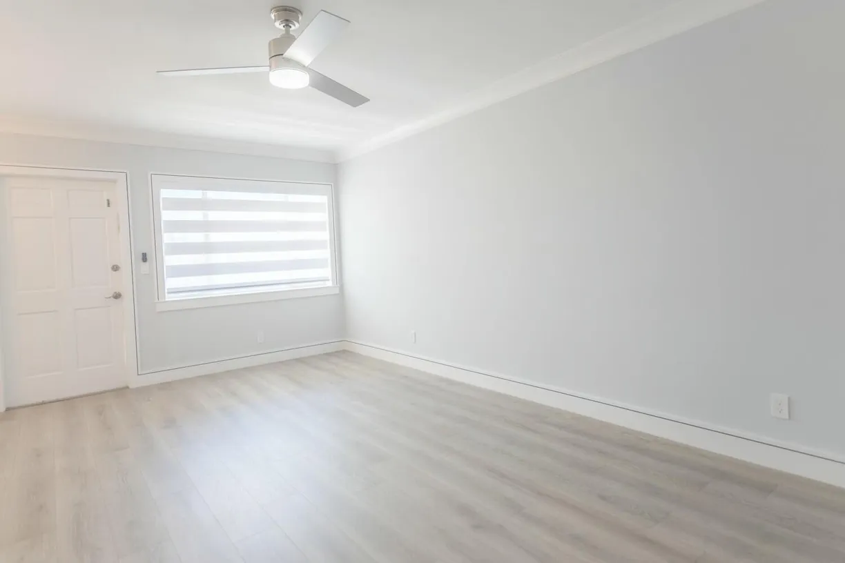 South Florida Real Estate | View 2840 Cynthia 204 Lane, 204 | Listing