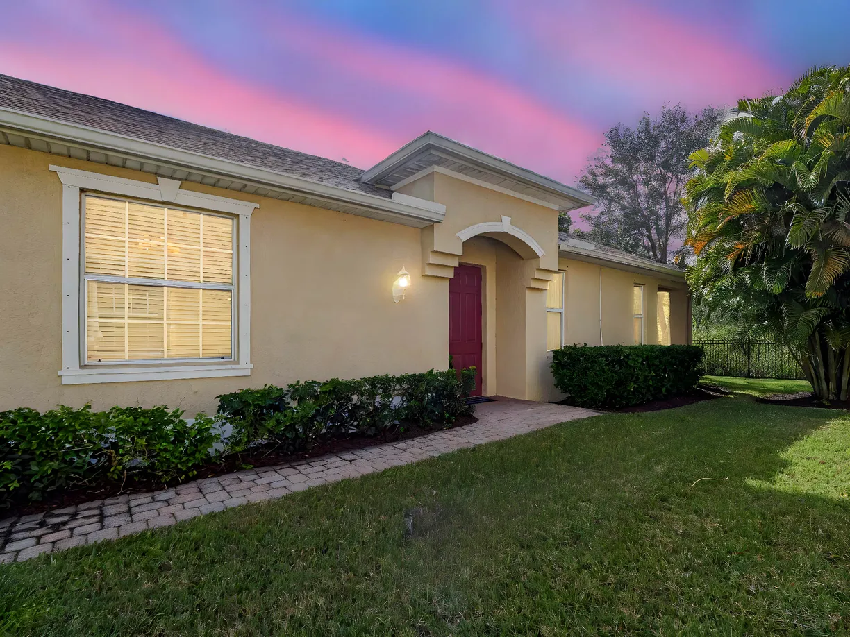 South Florida Real Estate | View 2661 W Brookfield Way | 2 Beds, 2 Baths