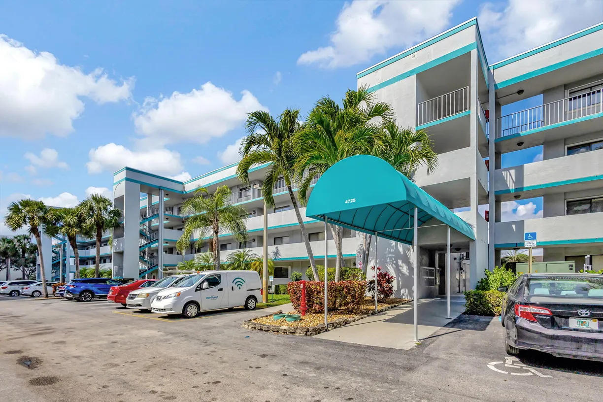 South Florida Real Estate | View 4725 Lucerne Lakes Blvd E, 401 | Listing