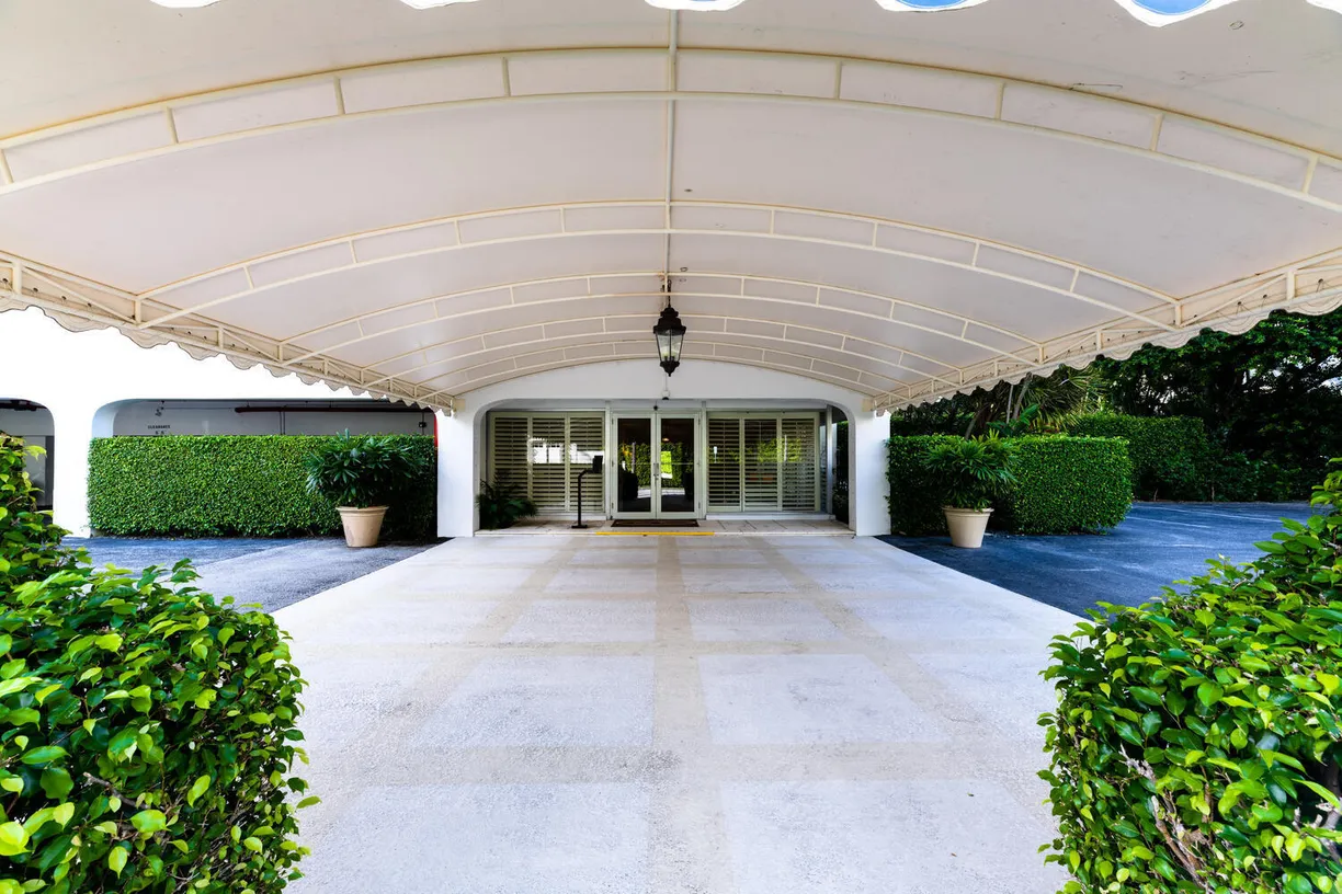South Florida Real Estate | View 434 Chilean Avenue, 2d | Listing