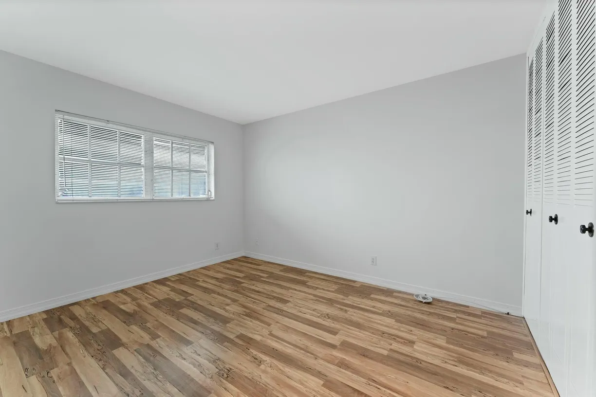 South Florida Real Estate | View 2936 Crosley Drive, D | Listing
