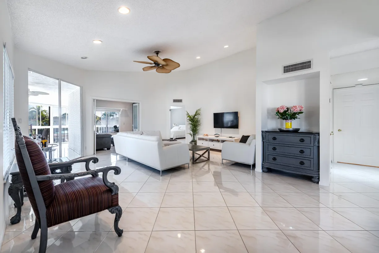South Florida Real Estate | View 7485 Glendevon Lane, 1105 | Listing