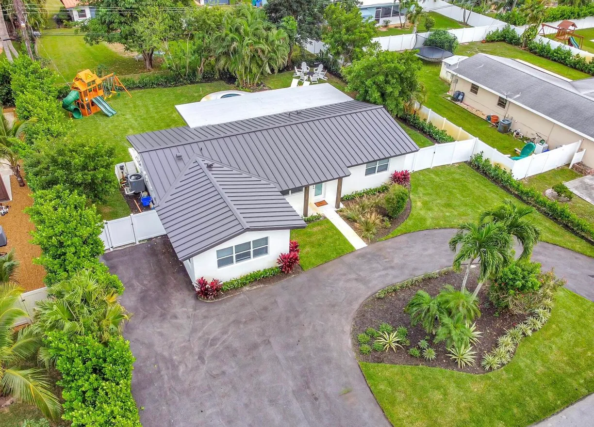South Florida Real Estate | View 3214 Canal Drive | 4 Beds, 3 Baths