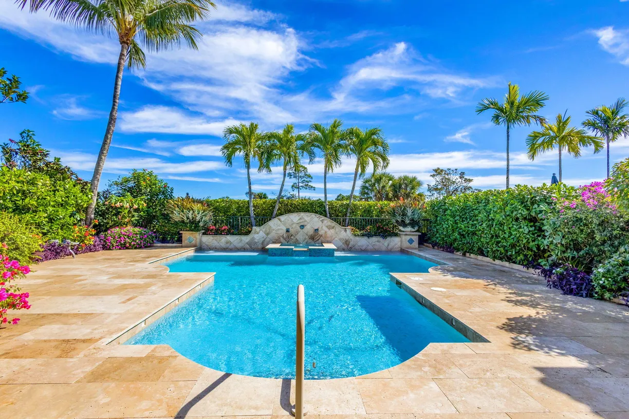 South Florida Real Estate | View 6718 Fox Hollow Drive | 3 Beds, 3 Baths